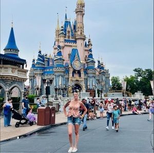 Meet your Posher, Tenille